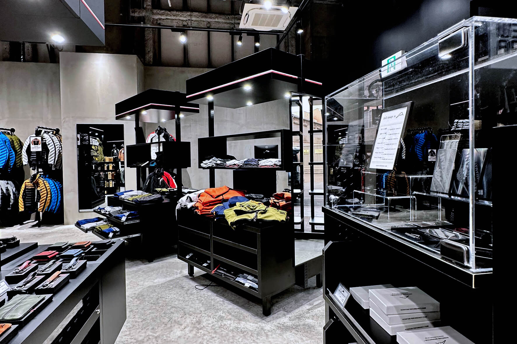 KUSHITANI PERFORMANCE STORE 大阪