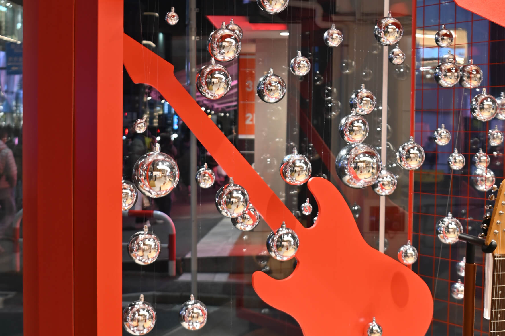 FENDER シーズナルディスプレイ（2024年）