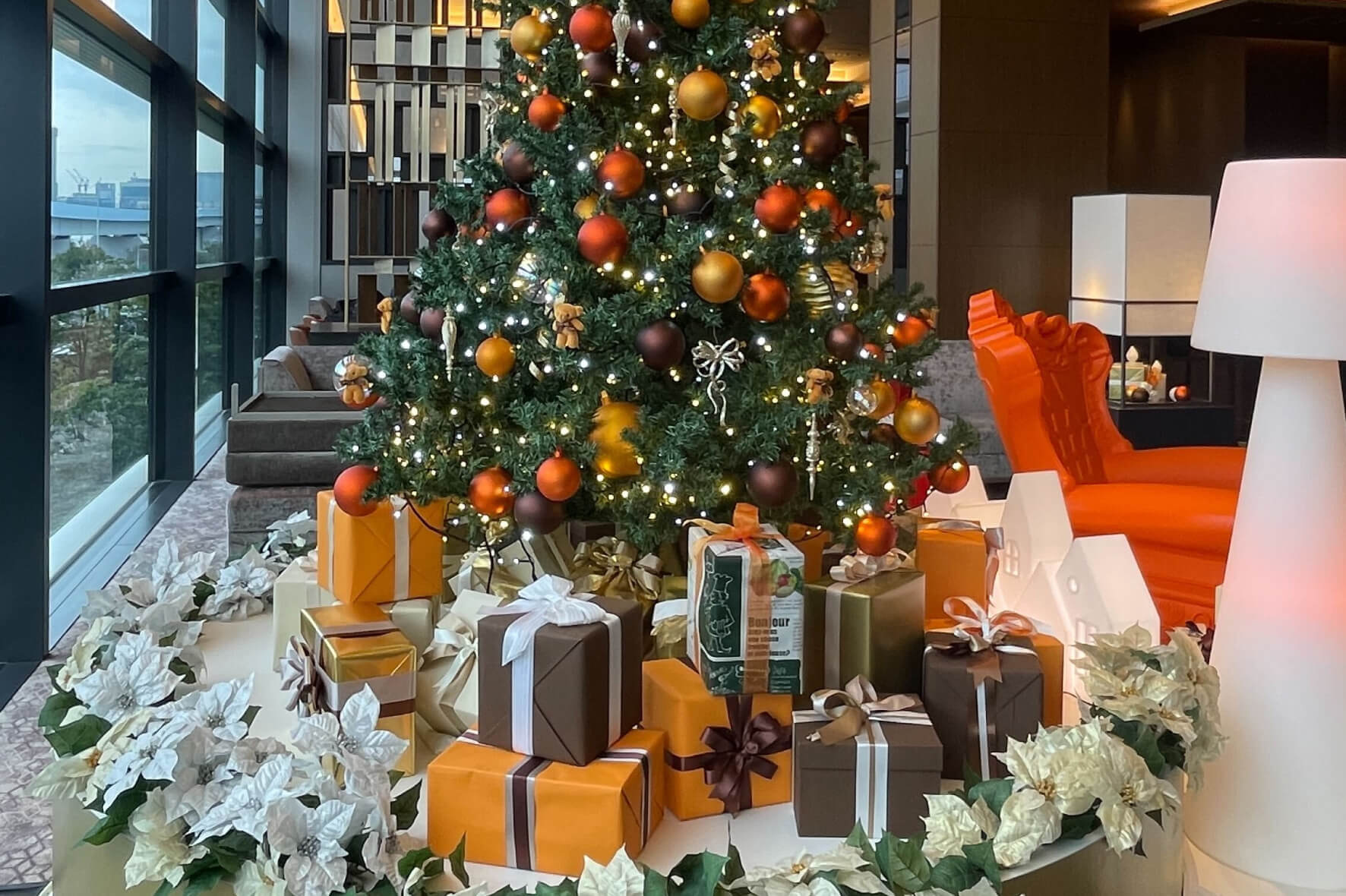 ホテルヴィラフォンテーヌグランド東京有明 クリスマスディスプレイ（2024年）