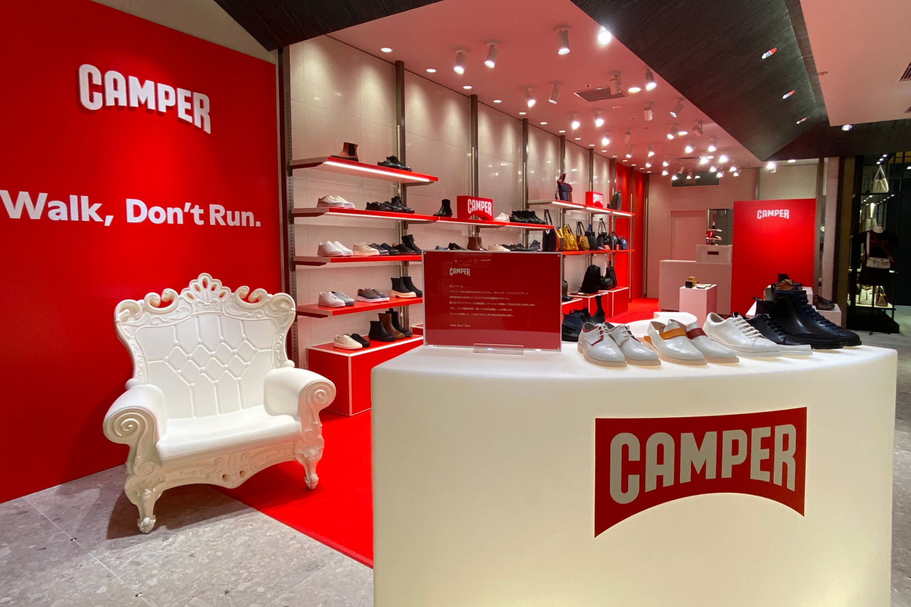 CAMPER pop up store